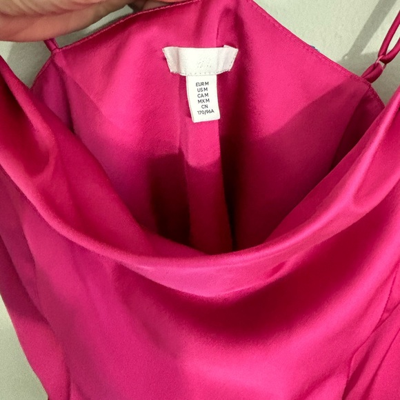 H&M pink satin fitted cami top M - Picture 4 of 6